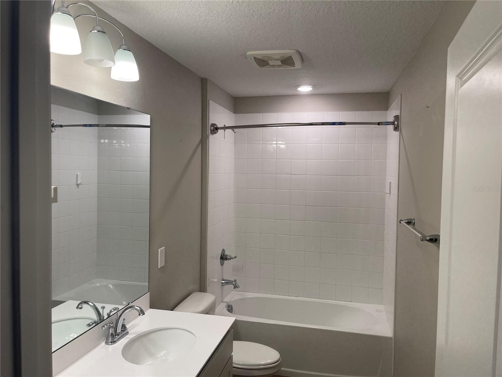 Bath #3 - 2994 GAVIN SKY DR, KISSIMMEE