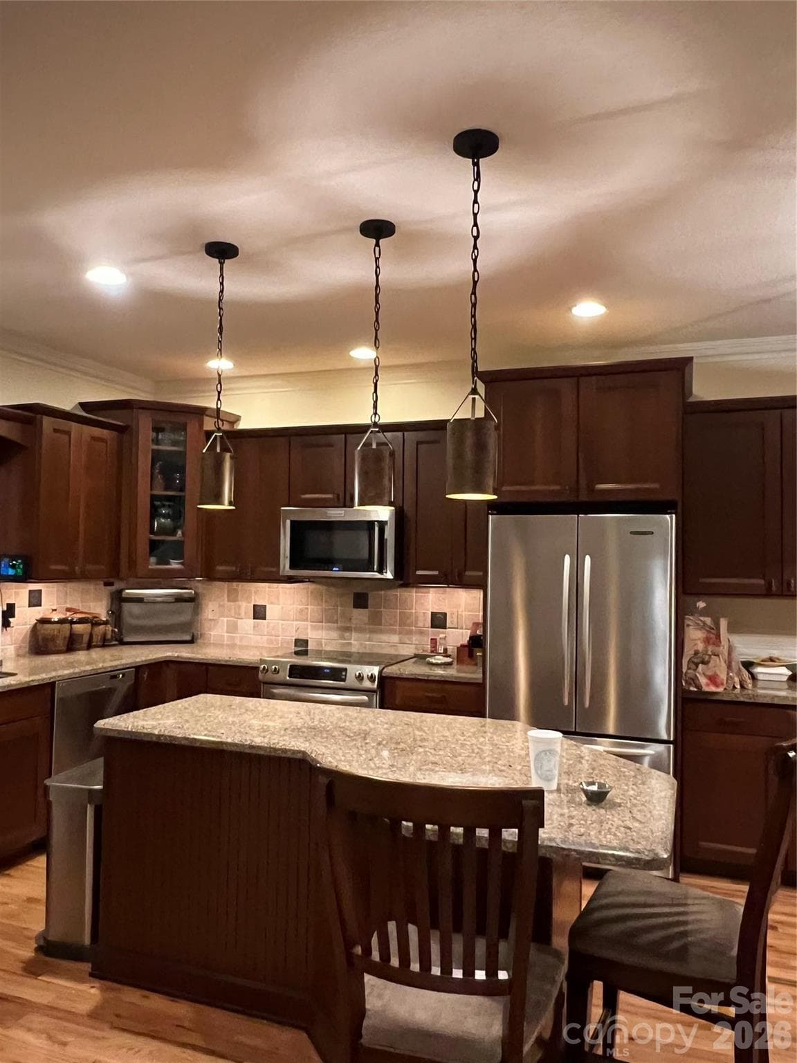 Single Family Residence at 128 Churchill Downs Drive, Fairview, photo 21 of 54