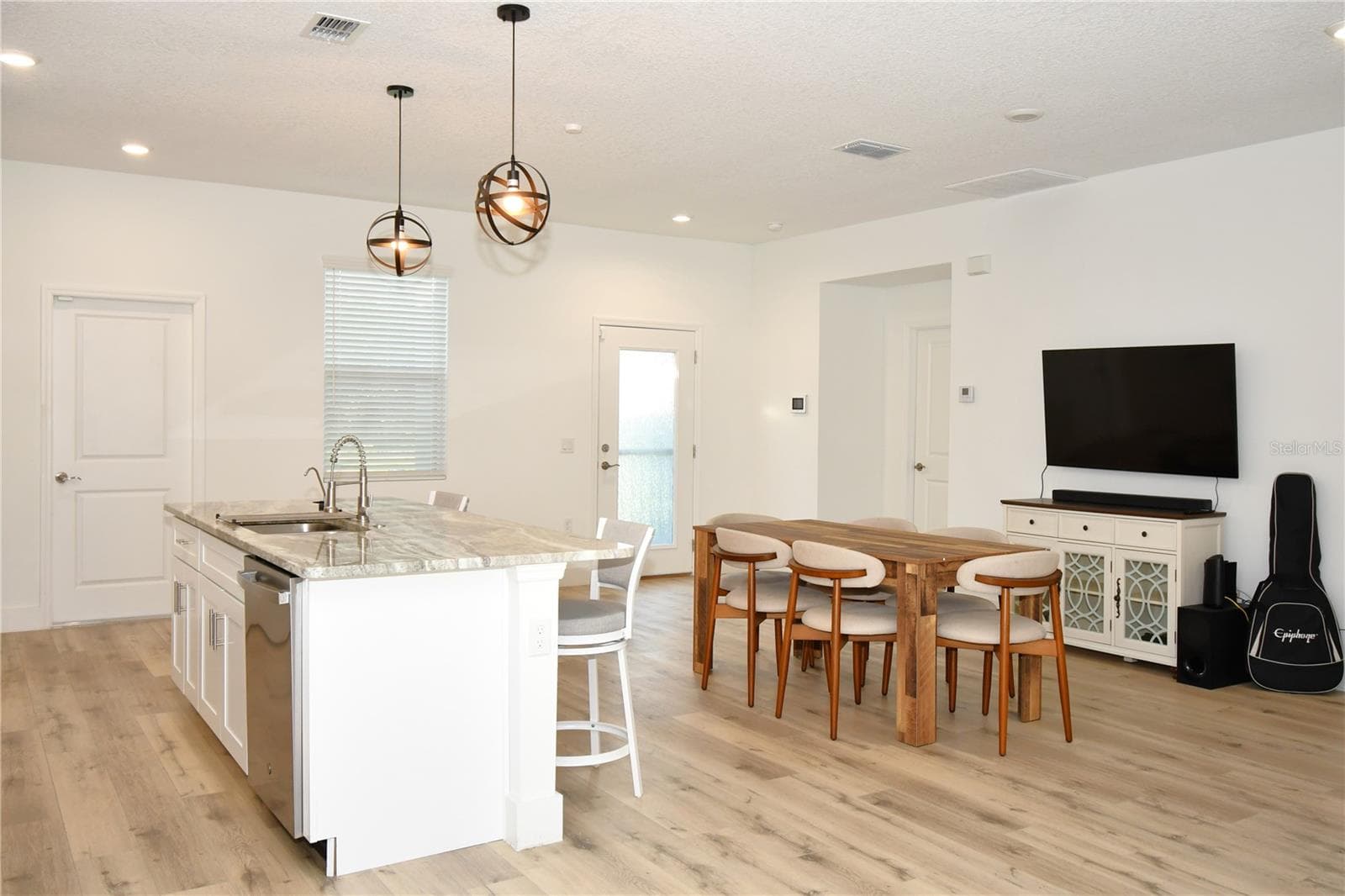 Kitchen Dining - 413 ST JOHNS LN, POINCIANA