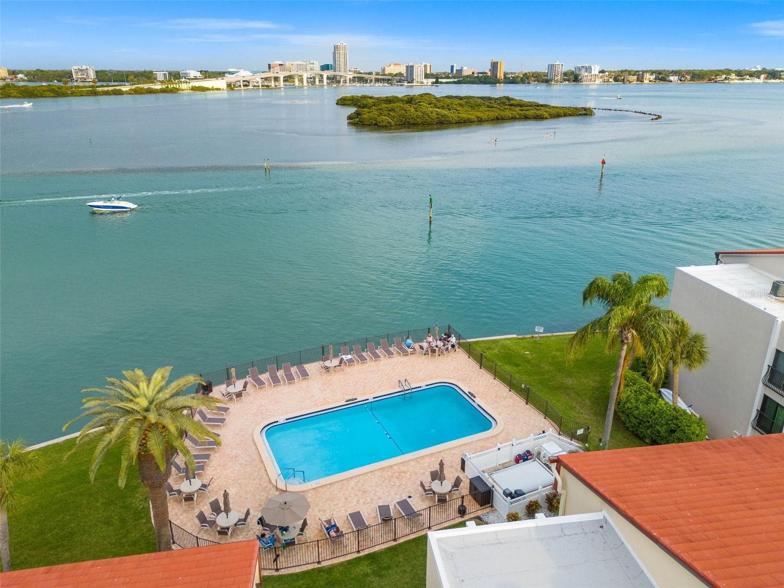 Clearwater Point - 855 BAYWAY BLVD #503, CLEARWATER BEACH