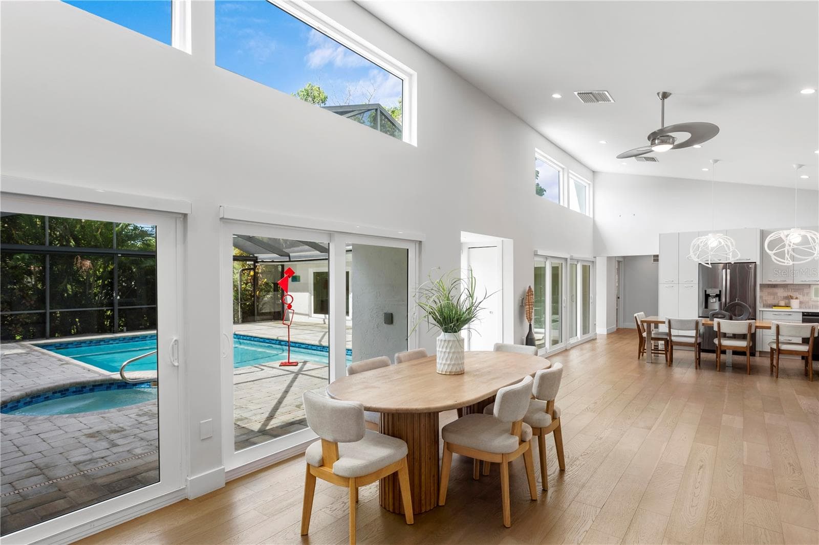 Walls of Glass and Views - 1428 PINE BAY DR, SARASOTA