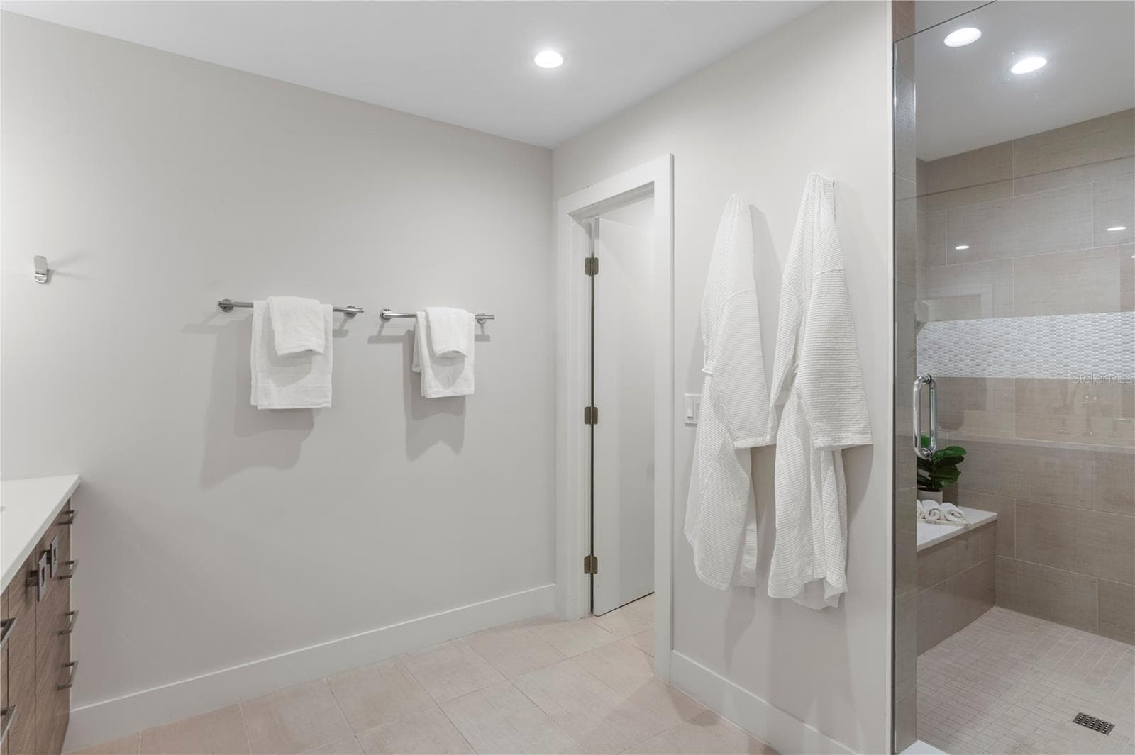 Single Family Residence at 1428 PINE BAY DR, SARASOTA, photo 58 of 99