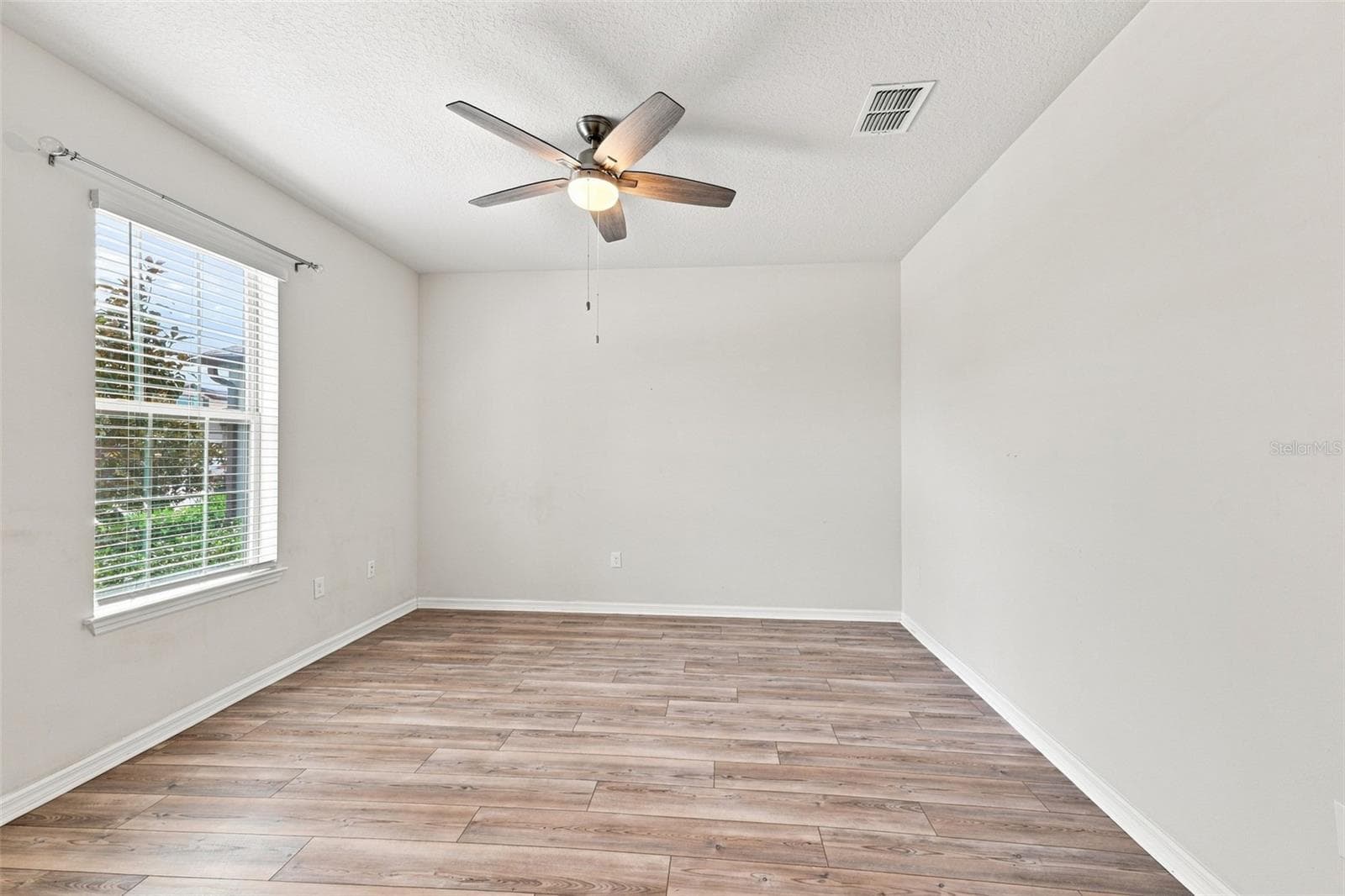 Single Family Residence at 11716 BRIGHTON KNOLL LOOP, RIVERVIEW, photo 8 of 64