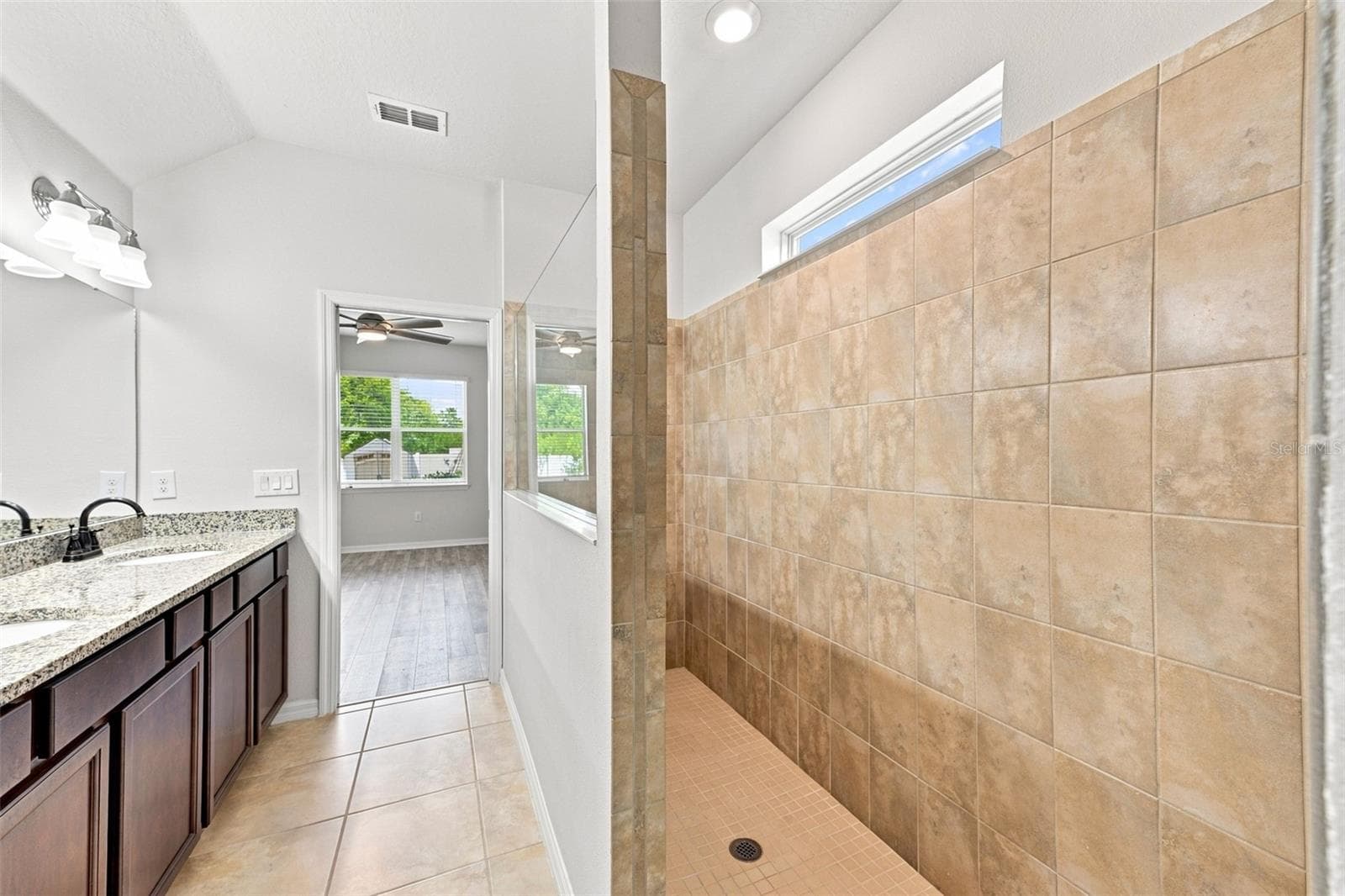 Single Family Residence at 11716 BRIGHTON KNOLL LOOP, RIVERVIEW, photo 24 of 64