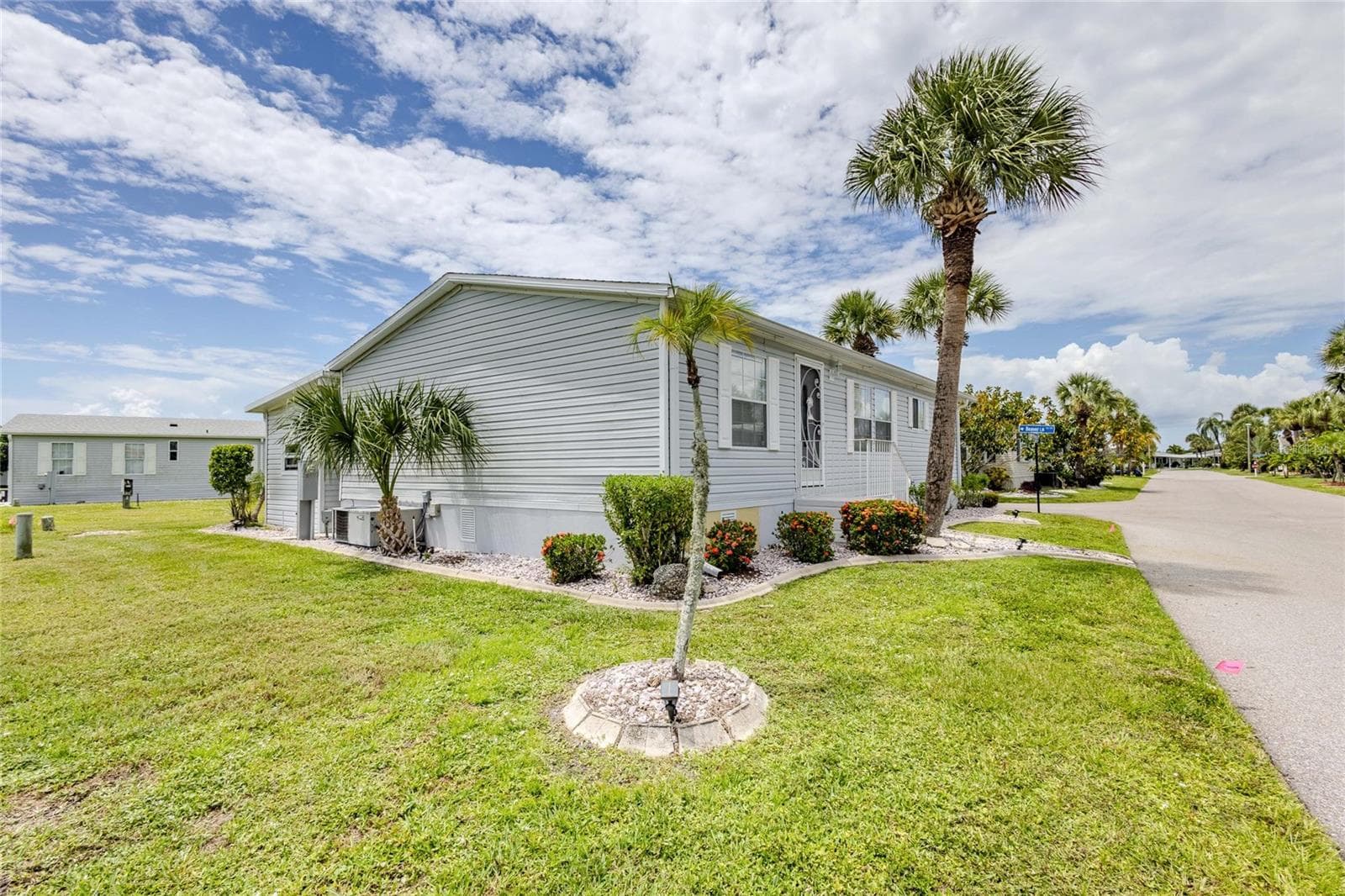 Manufactured Home at 2100 KINGS HWY #144, PORT CHARLOTTE, photo 9 of 84