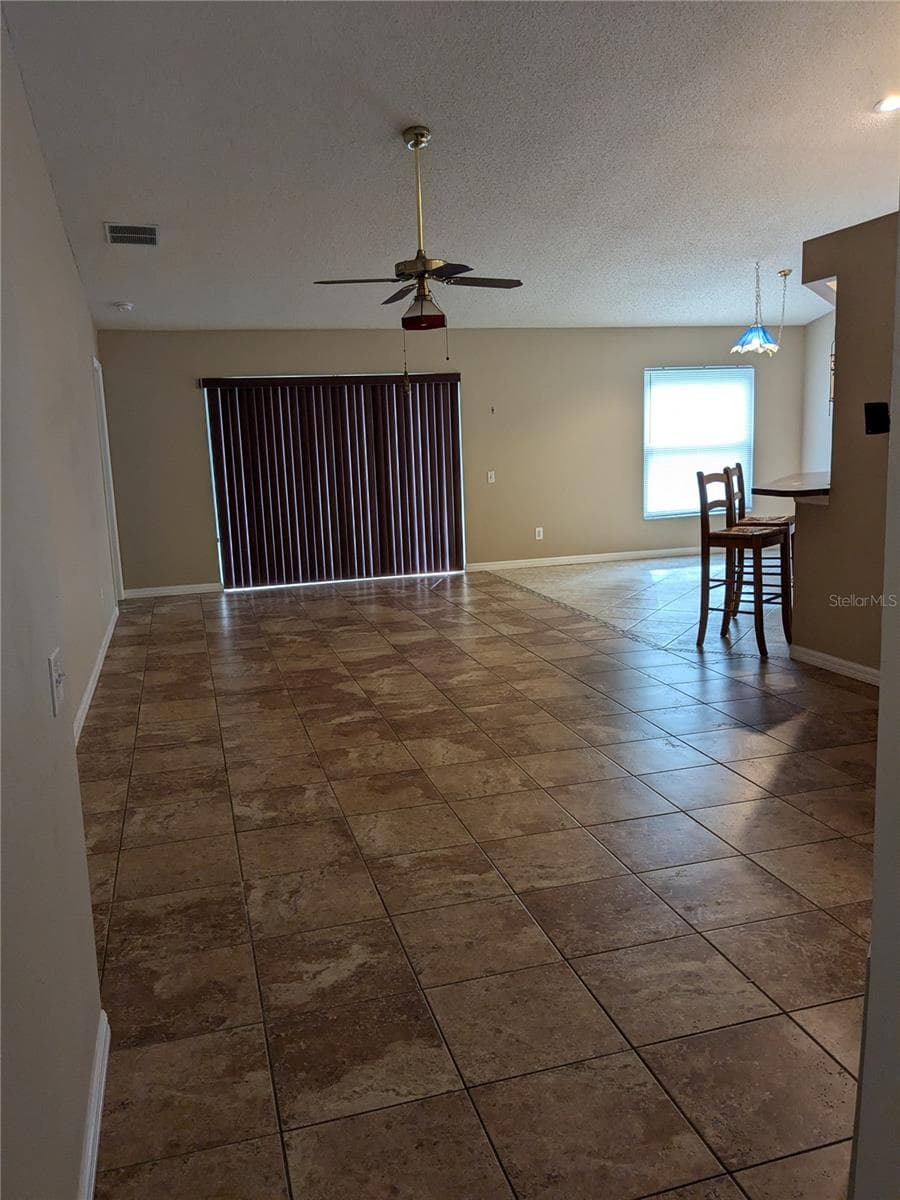 Single Family Residence at 10507 WALKER VISTA DR, RIVERVIEW, photo 8 of 45