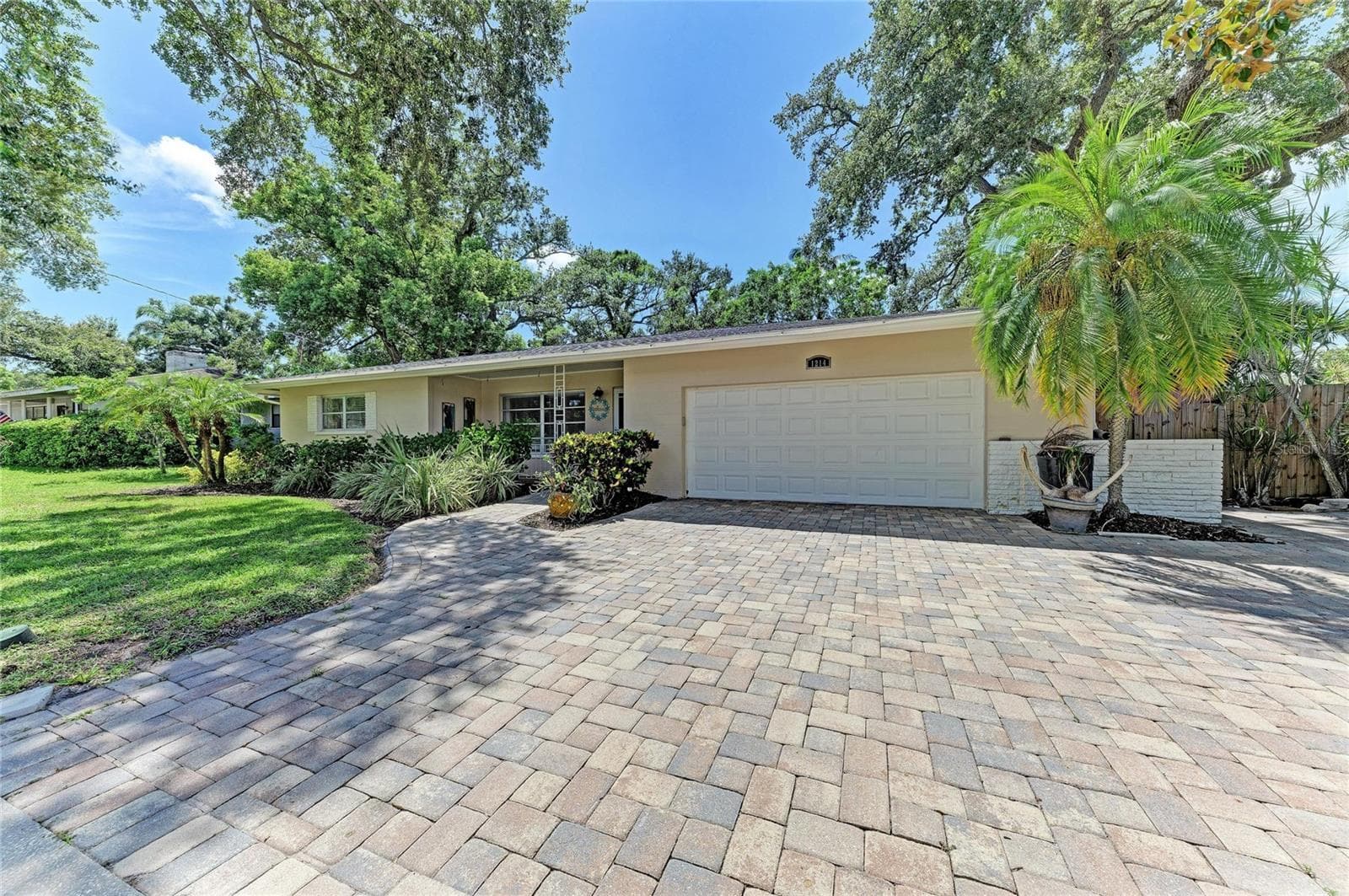 Single Family Residence at 1214 21ST ST W, BRADENTON, photo 2 of 71