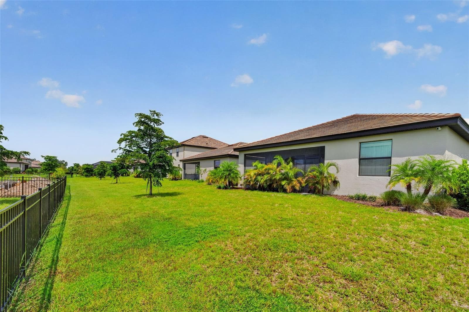 Single Family Residence at 15126 MISTY WATER XING, BRADENTON, photo 63 of 100