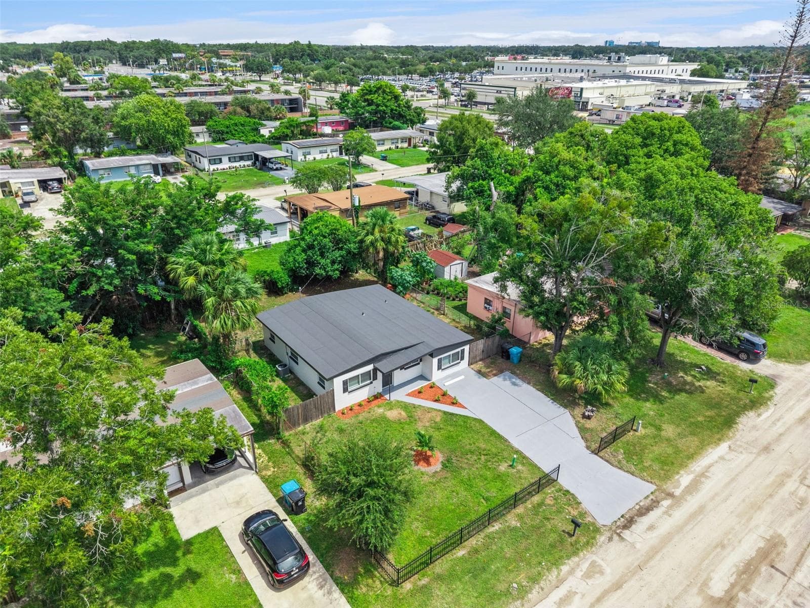Single Family Residence at 2821 W AMELIA ST, ORLANDO, photo 29 of 39