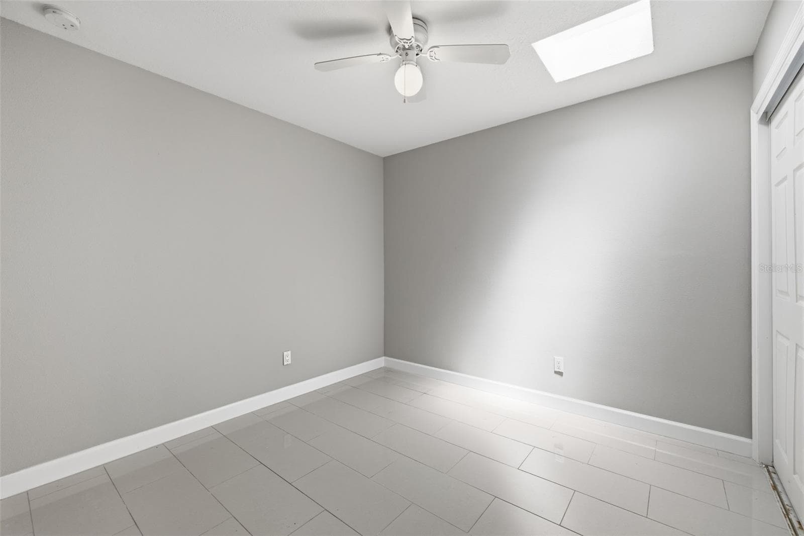 den - 7806 TANGLEWOOD LN, TAMPA