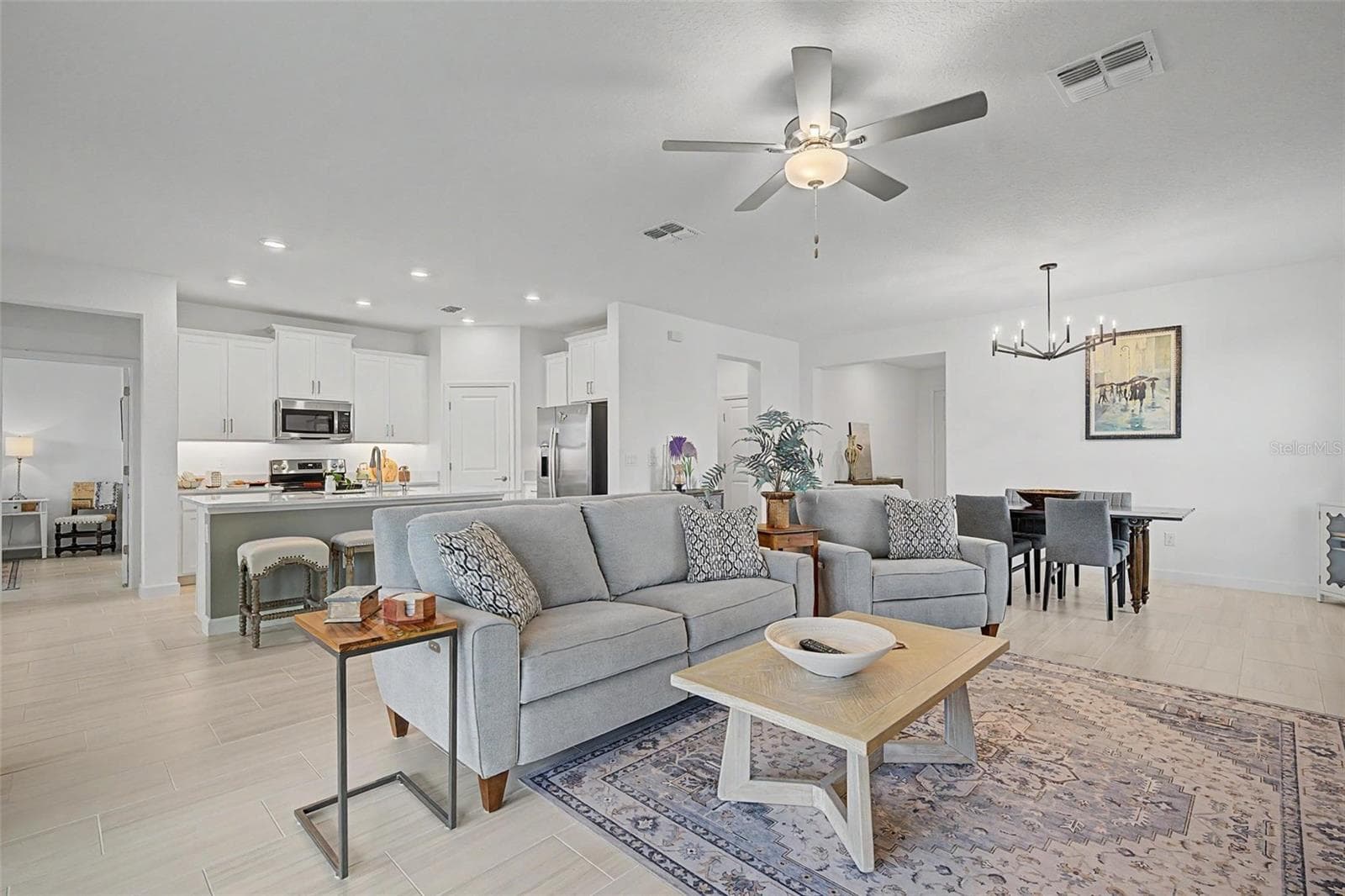 Family room to Kitchen - 10499 GABLE DIG LOOP, SAN ANTONIO