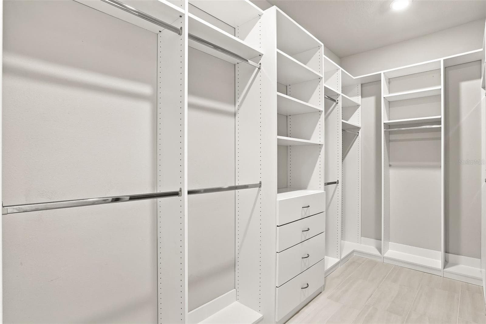 Single Family Residence at 13355 SUNNY RETREAT LN, WINTER GARDEN, photo 36 of 60