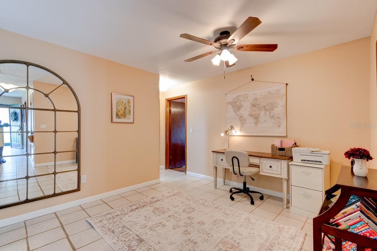 Single Family Residence at 16 LAUREL OAKS CIR, ORMOND BEACH, photo 12 of 46