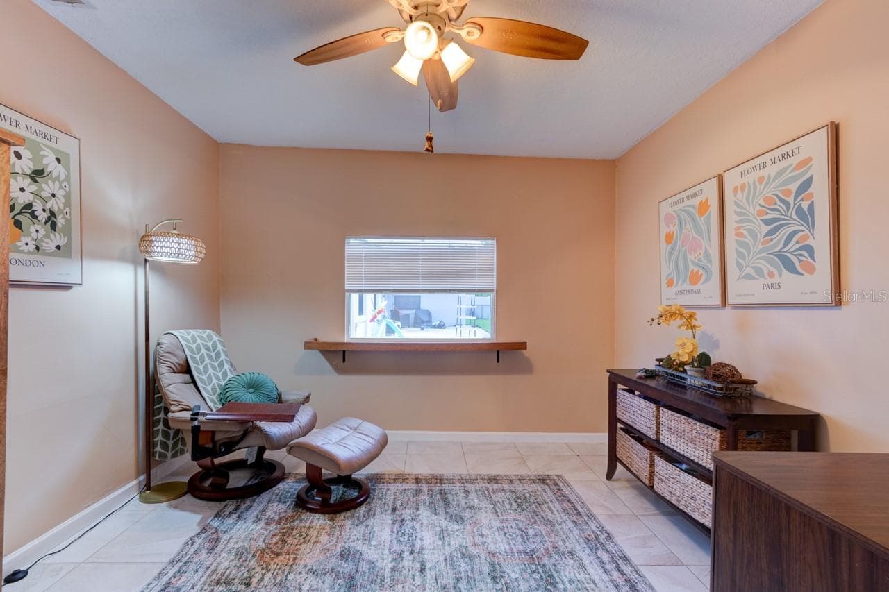 Single Family Residence at 16 LAUREL OAKS CIR, ORMOND BEACH, photo 20 of 46