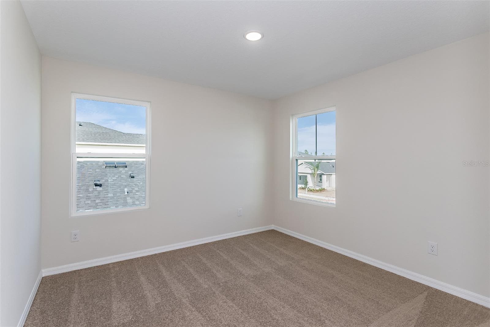 Single Family Residence at 36715 THORNHEDGE DR, ZEPHYRHILLS, photo 15 of 29