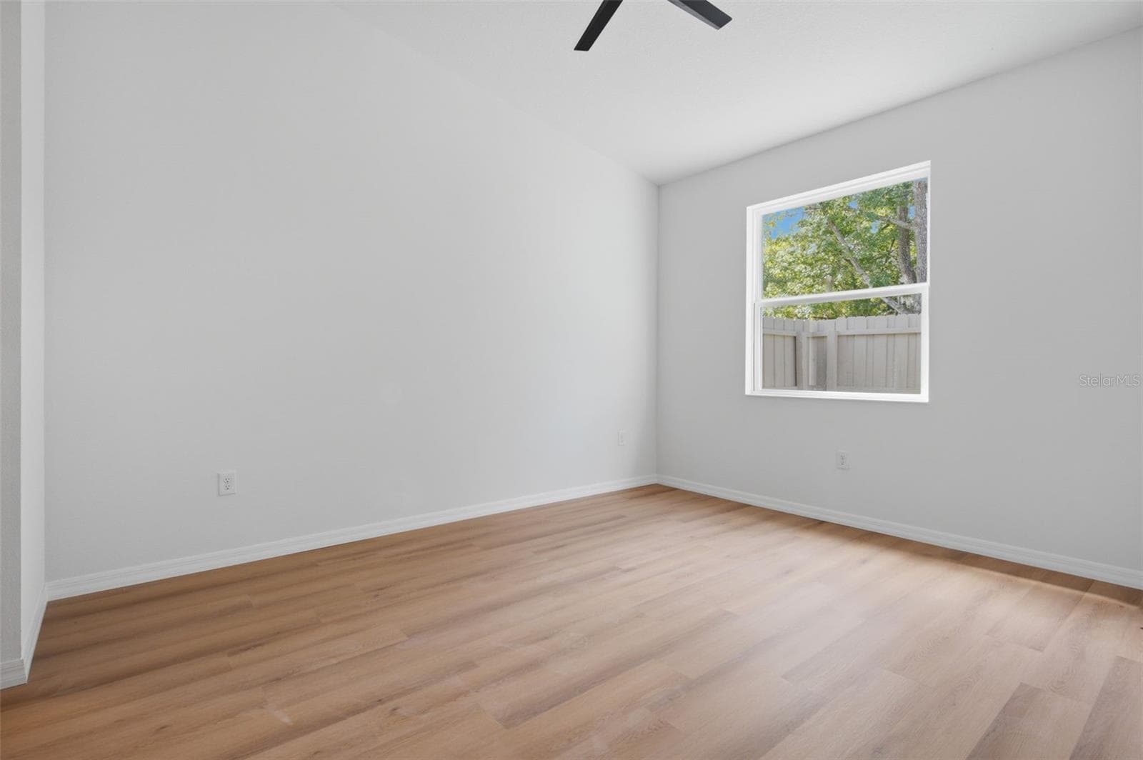 Townhouse at 1411 OAK PL #B, APOPKA, photo 16 of 26