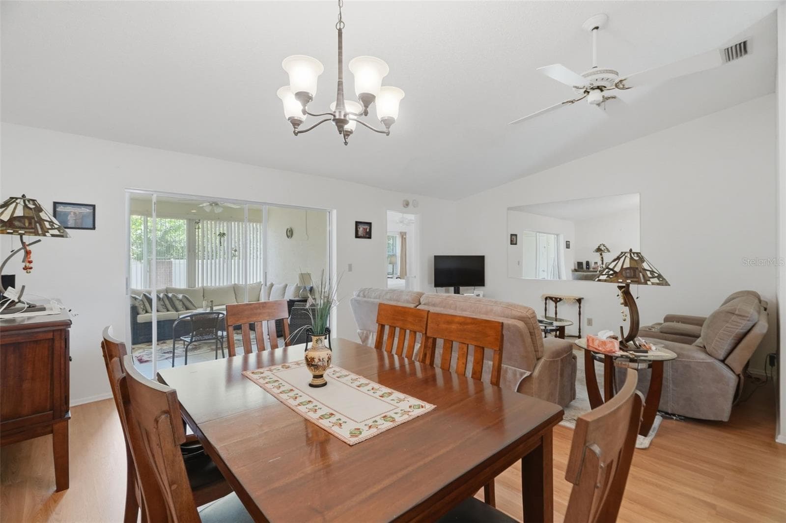 Condominium at 3828 SAILMAKER LN, HOLIDAY, photo 11 of 30