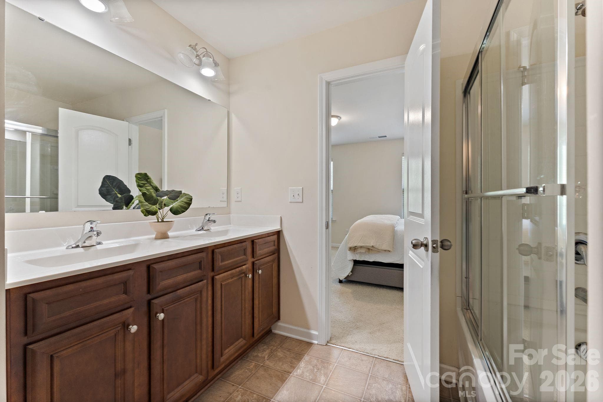 PRIMARY BATHROOM/ Full bathroom #1 - 206 Notable Lane, Rock Hill