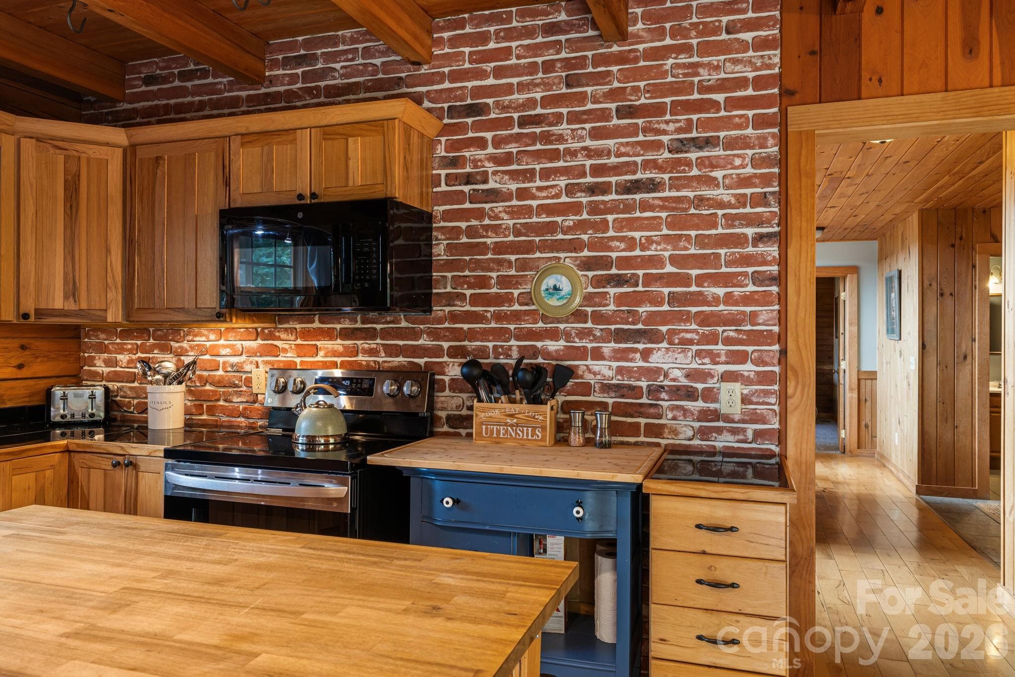 Single Family Residence at 515 Raccoon Branch Road, Green Mountain, photo 21 of 48