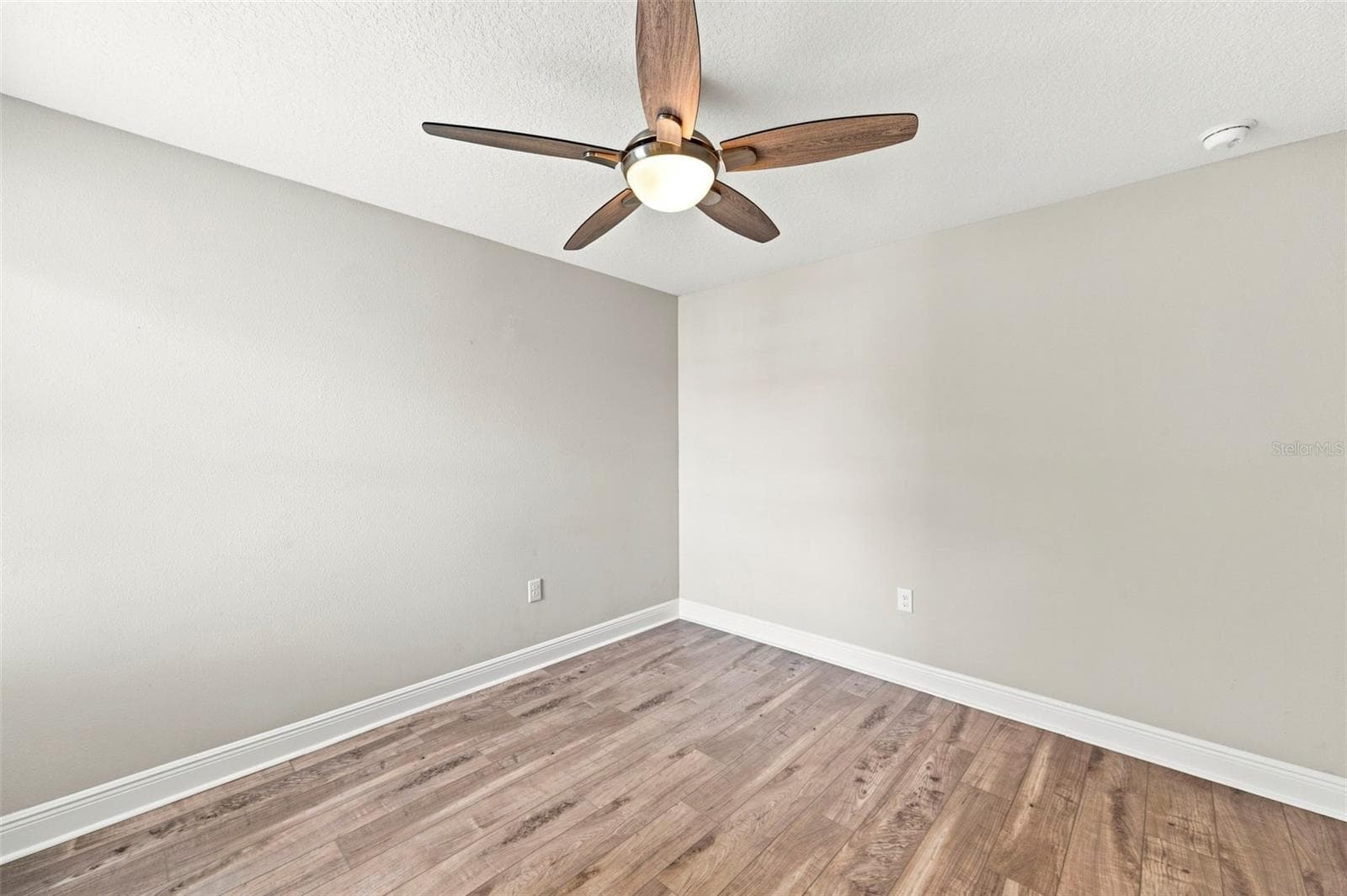 Townhouse at 1103 MANGO CT, OLDSMAR, photo 31 of 55
