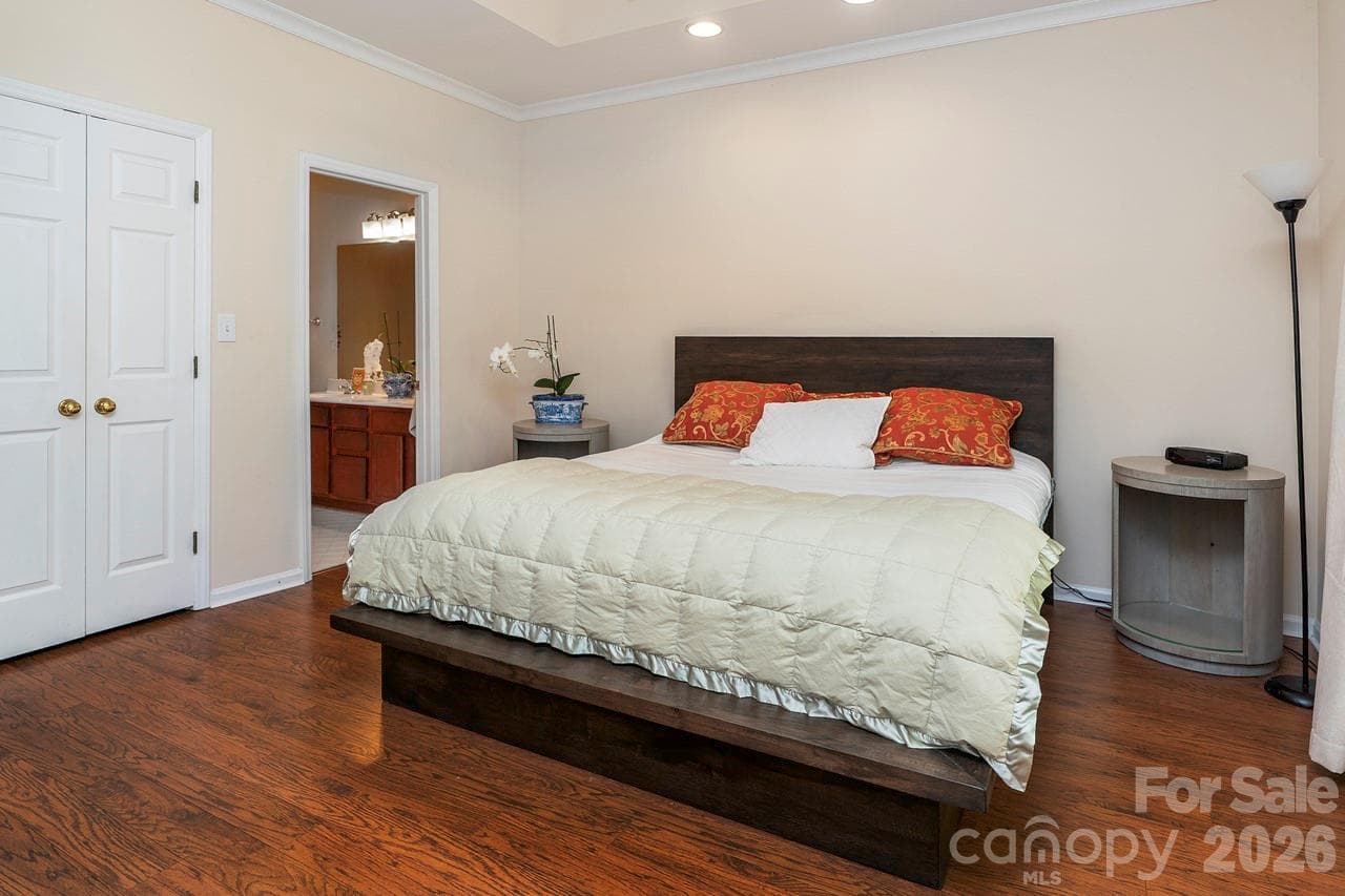 Townhouse at 5935 Fitzwilliams Lane, Charlotte, photo 14 of 23