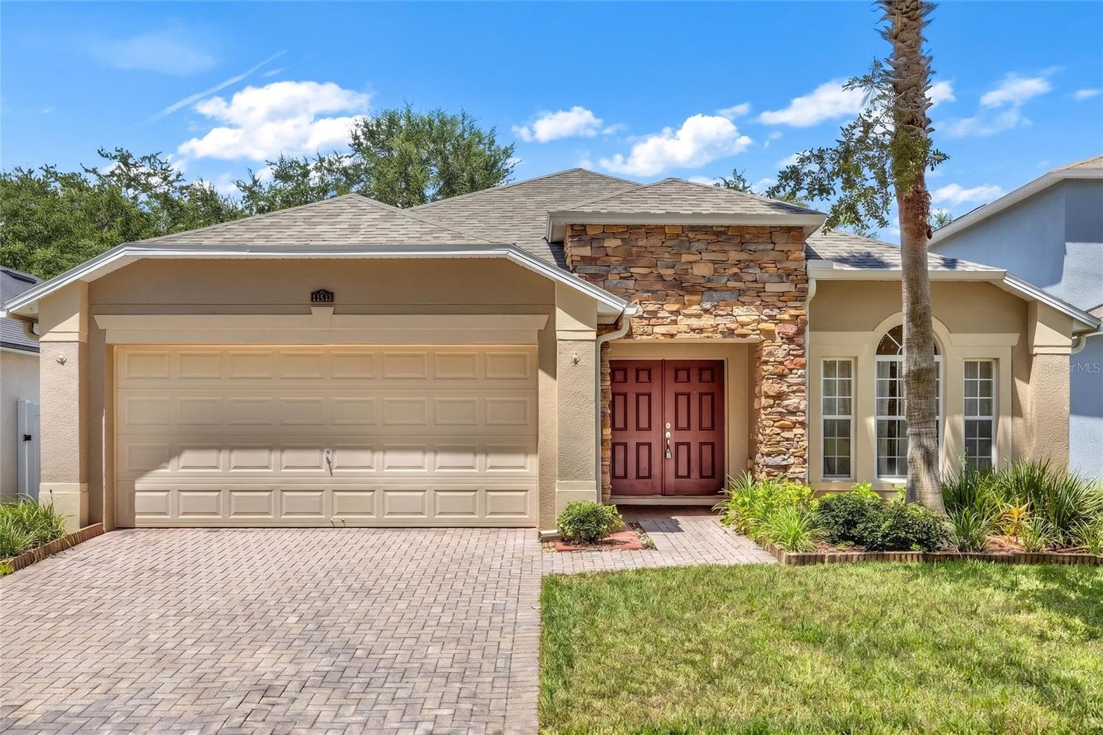 11513 MOSSY OAK DR