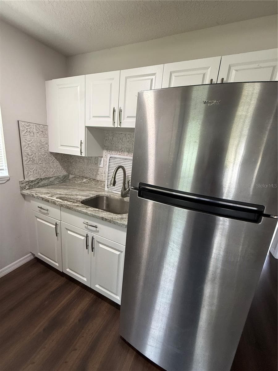 kitchen - 3013 LAUREL AVE, LAKE WALES