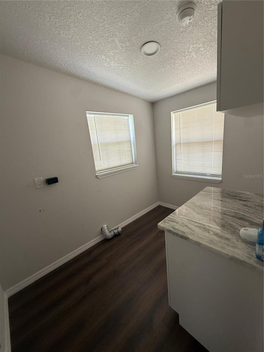 Laundry room - 3013 LAUREL AVE, LAKE WALES