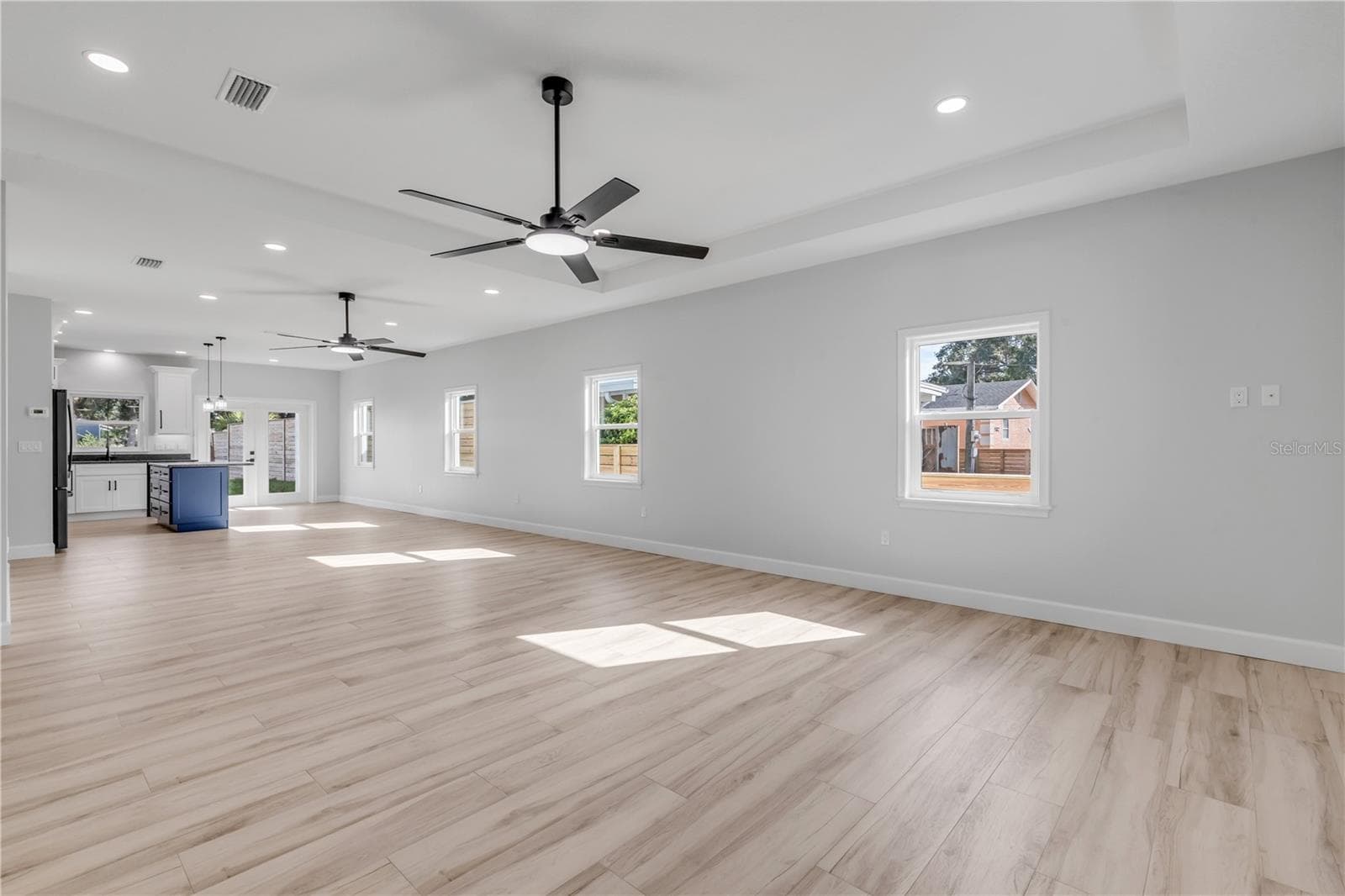 Single Family Residence at 128 INDIAN CREEK RD, OAK HILL, photo 8 of 71