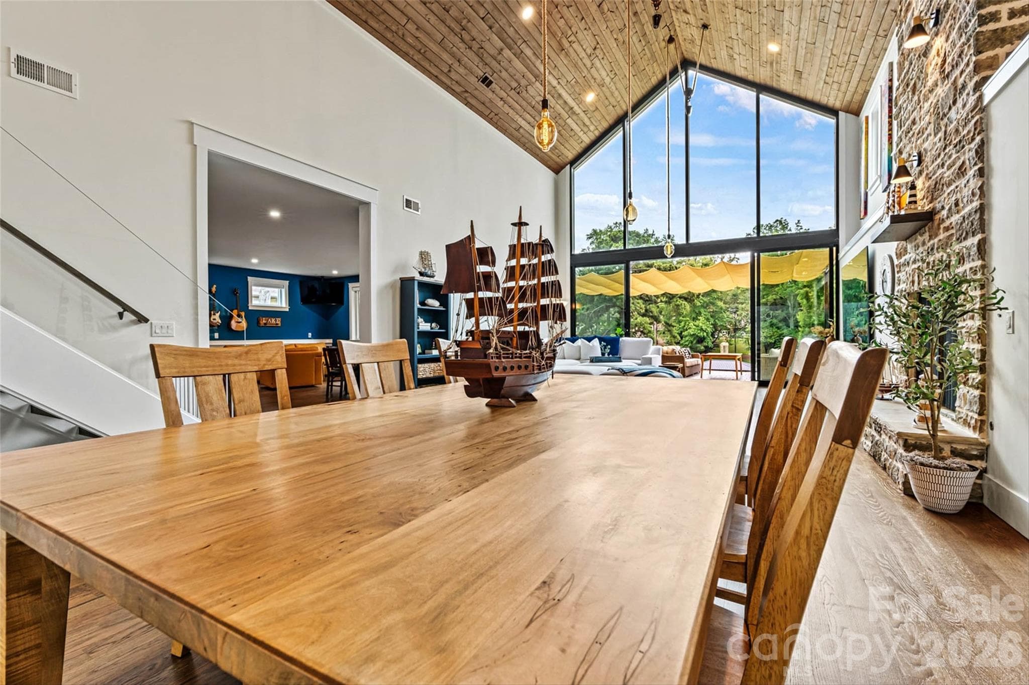 Single Family Residence at 7834 Green Cove Court, Denver, photo 21 of 48