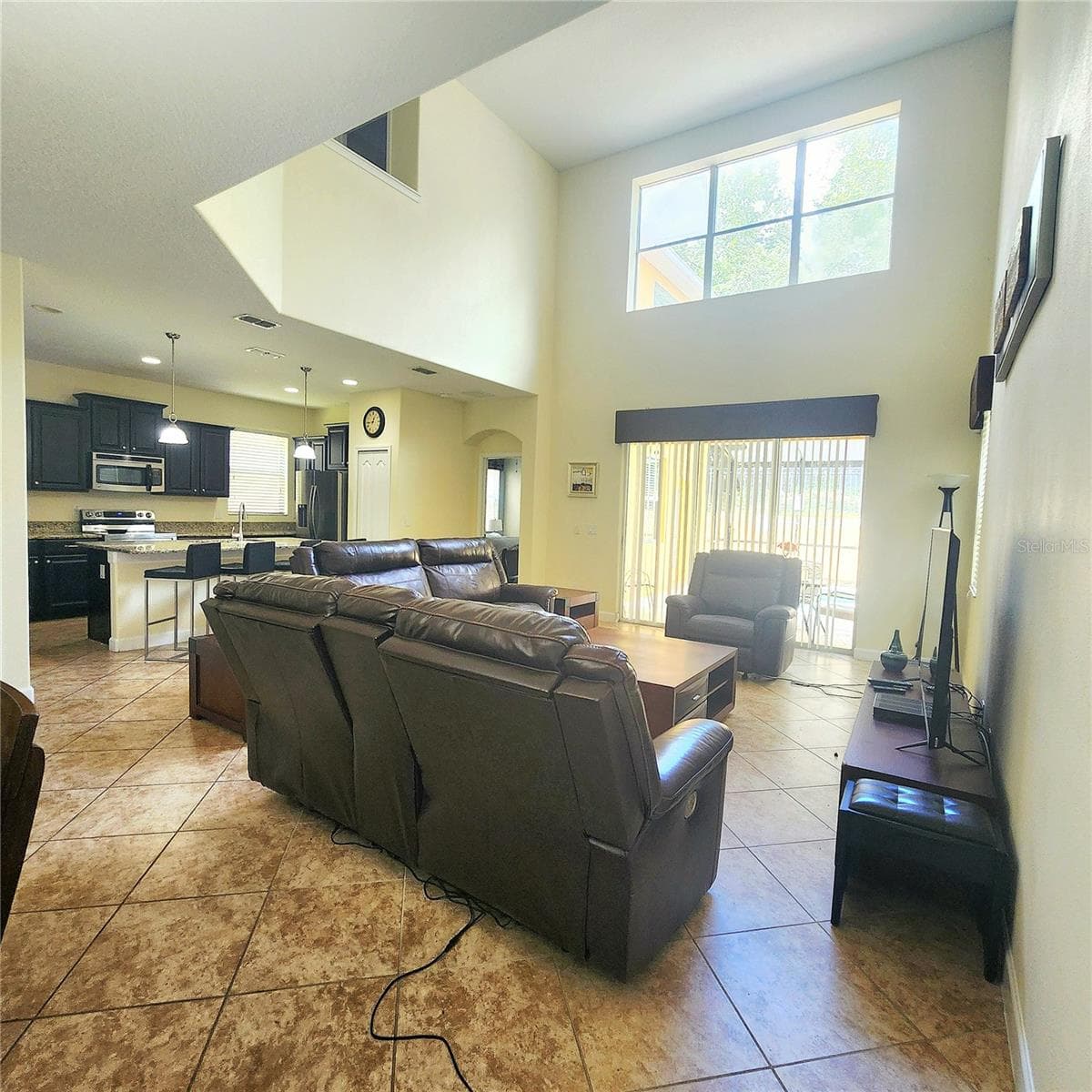 Family room - 8935 CUBAN PALM RD, KISSIMMEE