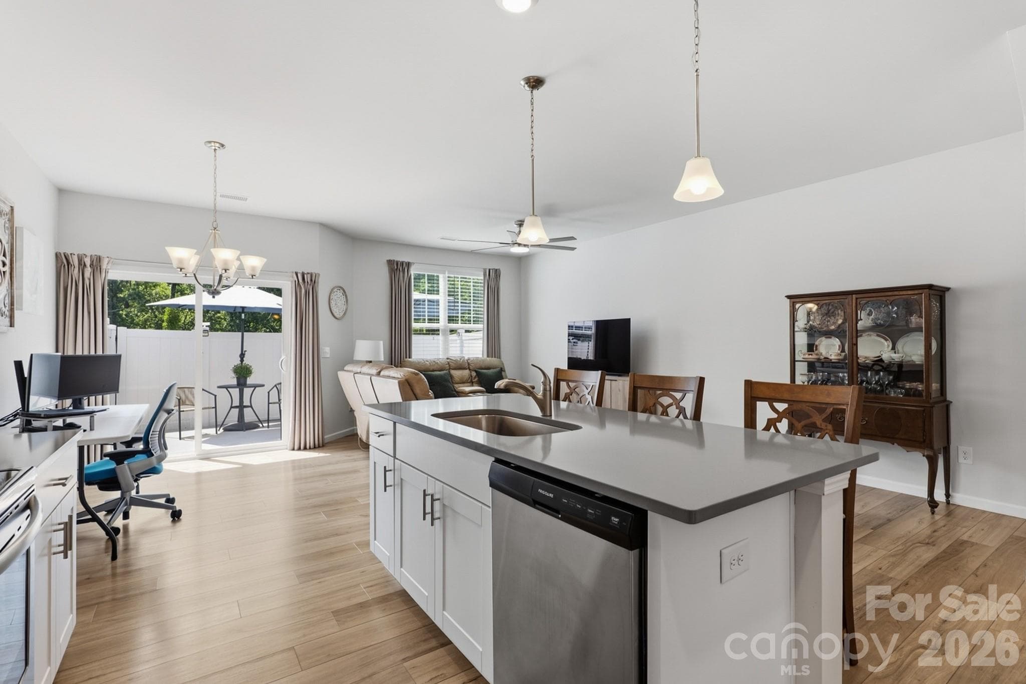 Townhouse at 32 Woodsdale Place SE, Concord, photo 12 of 30