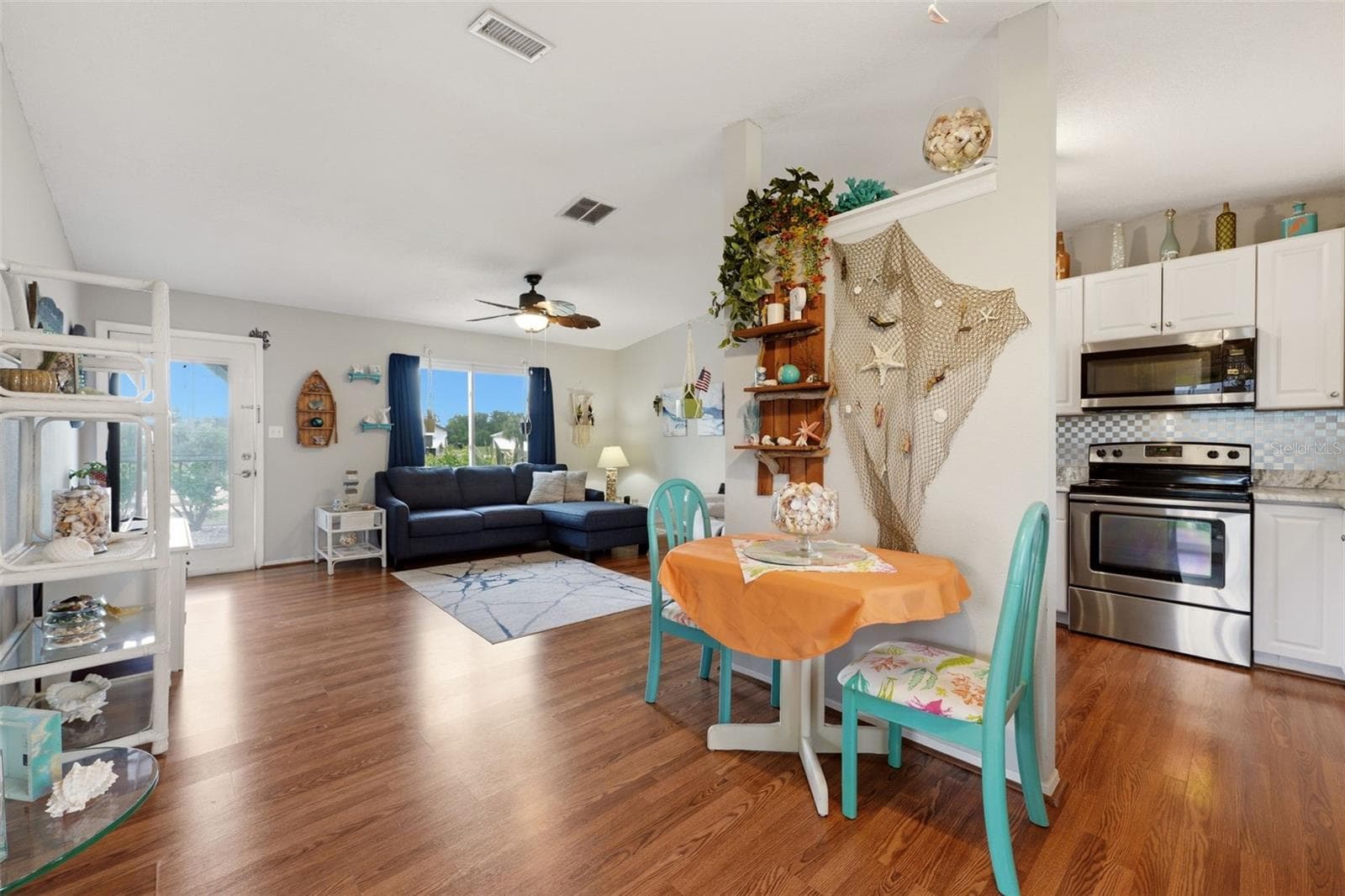 Single Family Residence at 10182 GULFSTREAM BLVD, ENGLEWOOD, photo 13 of 40