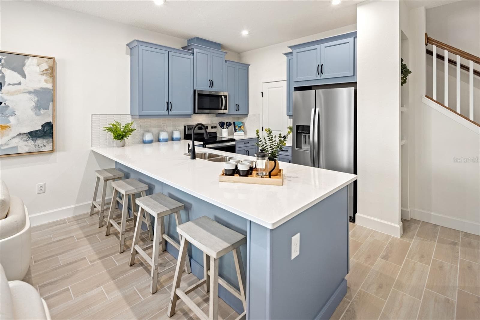 Gardenia Reserve Aurora Model Kitchen - 2275 NIGHTSHADE GROVE LN, APOPKA
