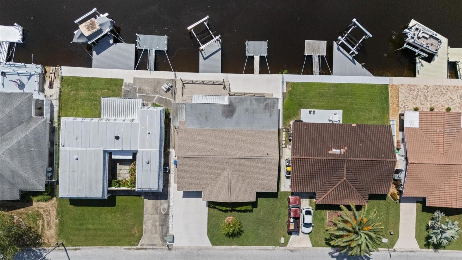 Single Family Residence at 4933 SHELL STREAM BLVD, NEW PORT RICHEY, photo 2 of 76