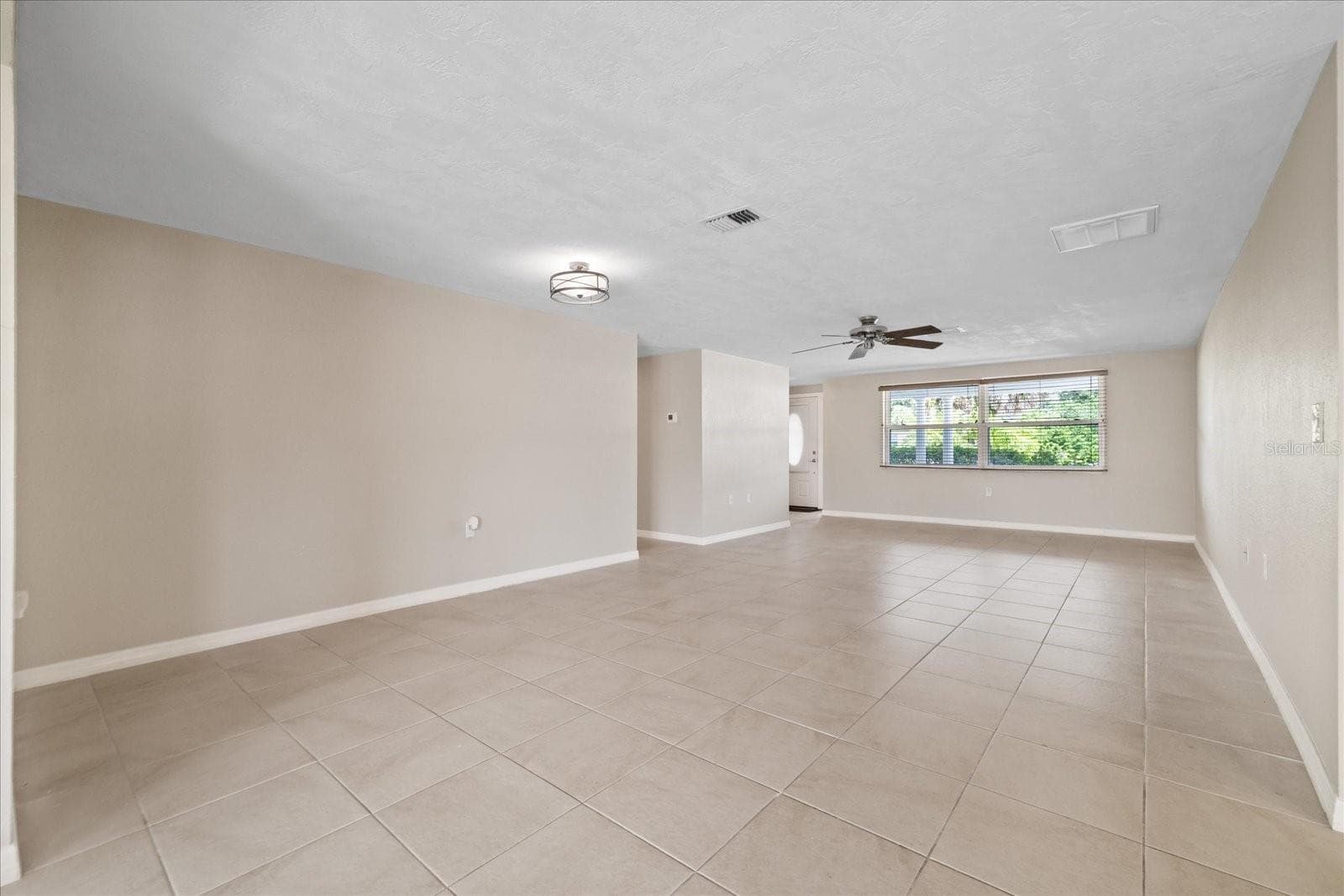 Single Family Residence at 4933 SHELL STREAM BLVD, NEW PORT RICHEY, photo 12 of 76