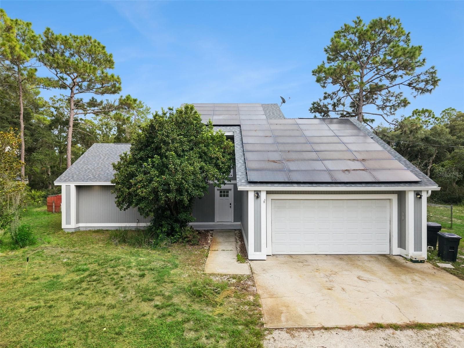 Single Family Residence at 42150 ROYAL TRAILS RD, EUSTIS, photo 3 of 54