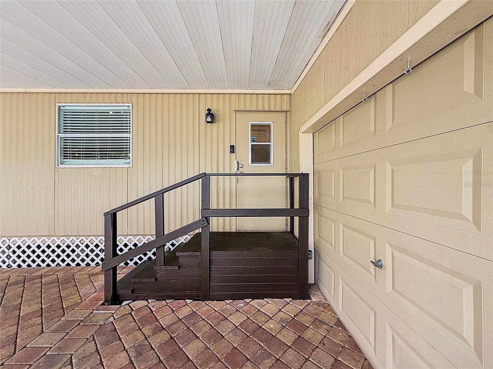 Manufactured Home at 14446 SHANGRILA LN, ODESSA, photo 19 of 93