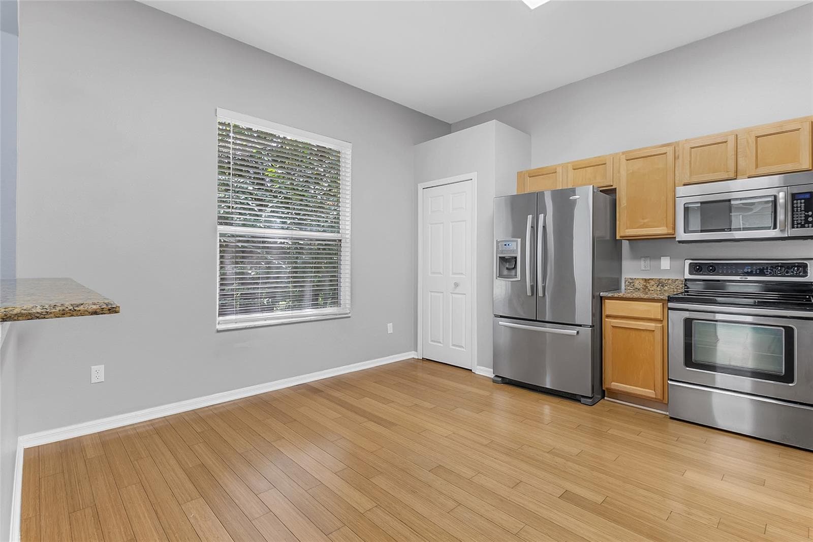 Single Family Residence at 949 PICKFAIR TER, LAKE MARY, photo 23 of 67