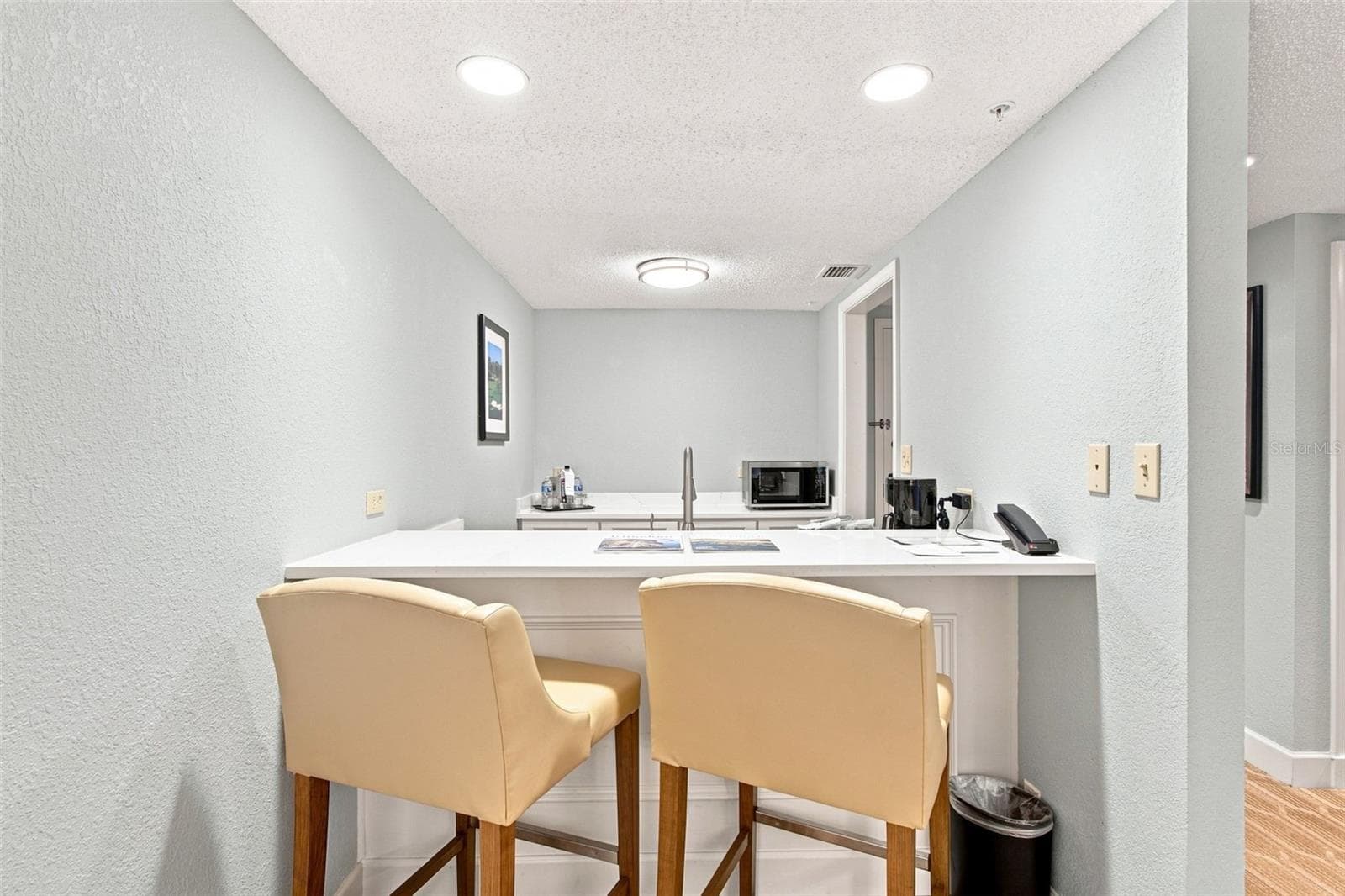 Condominium at 36750 US HIGHWAY 19 N #16204, PALM HARBOR, photo 5 of 64