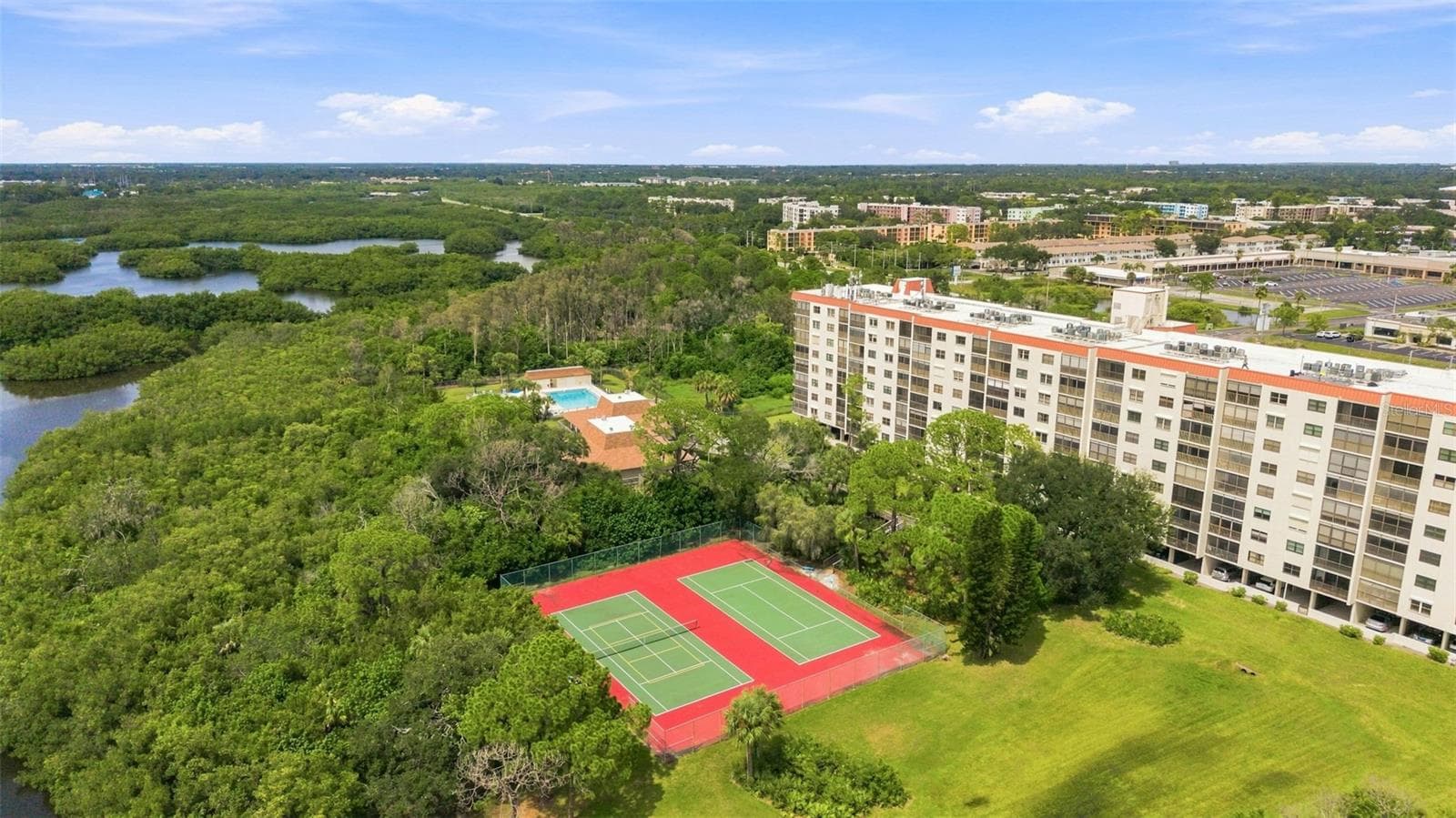 Tennis and Pickleball courts! - 5400 PARK ST N #511, ST PETERSBURG
