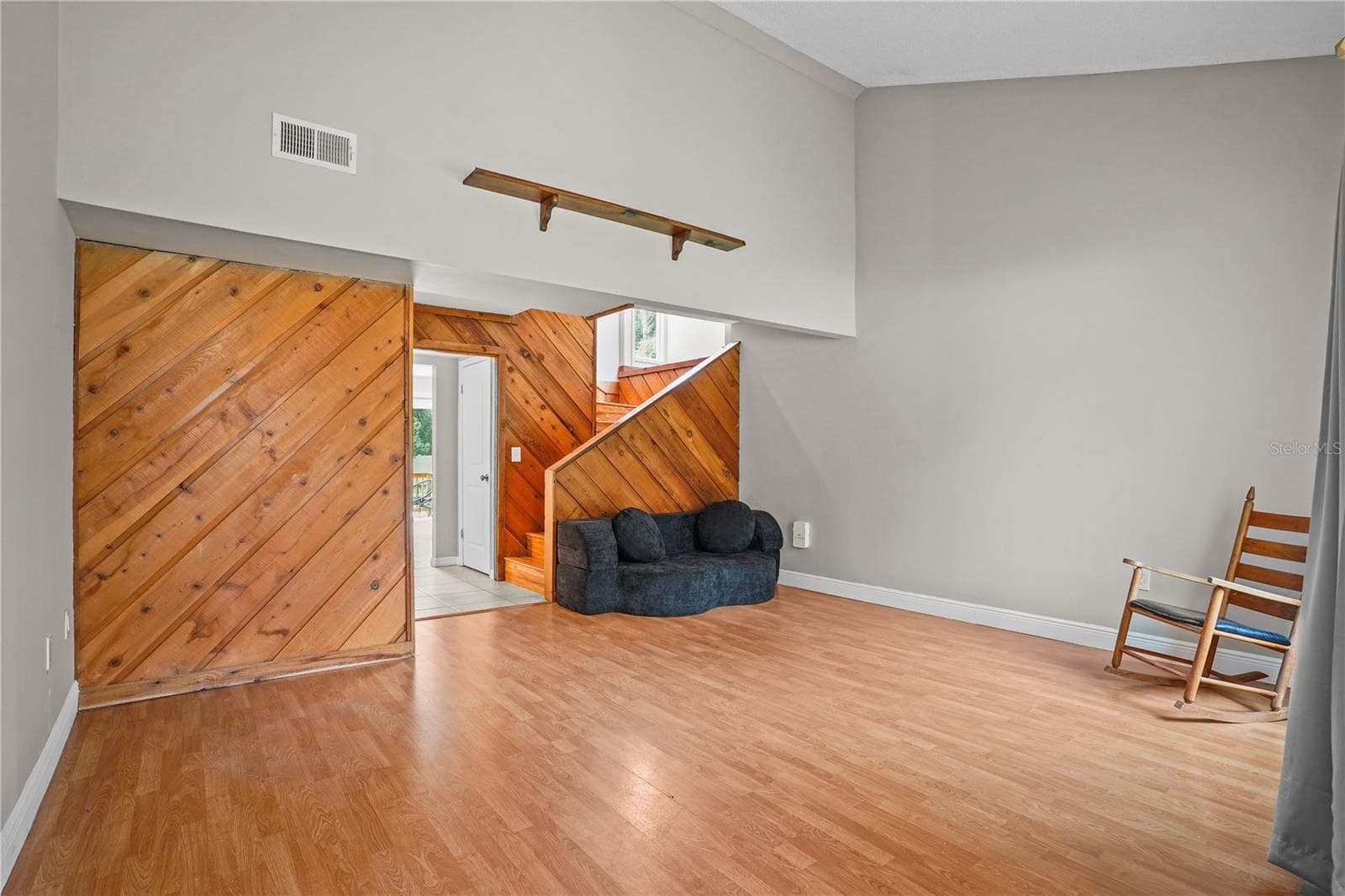 Single Family Residence at 214 PEMBROOK PL, LONGWOOD, photo 11 of 46