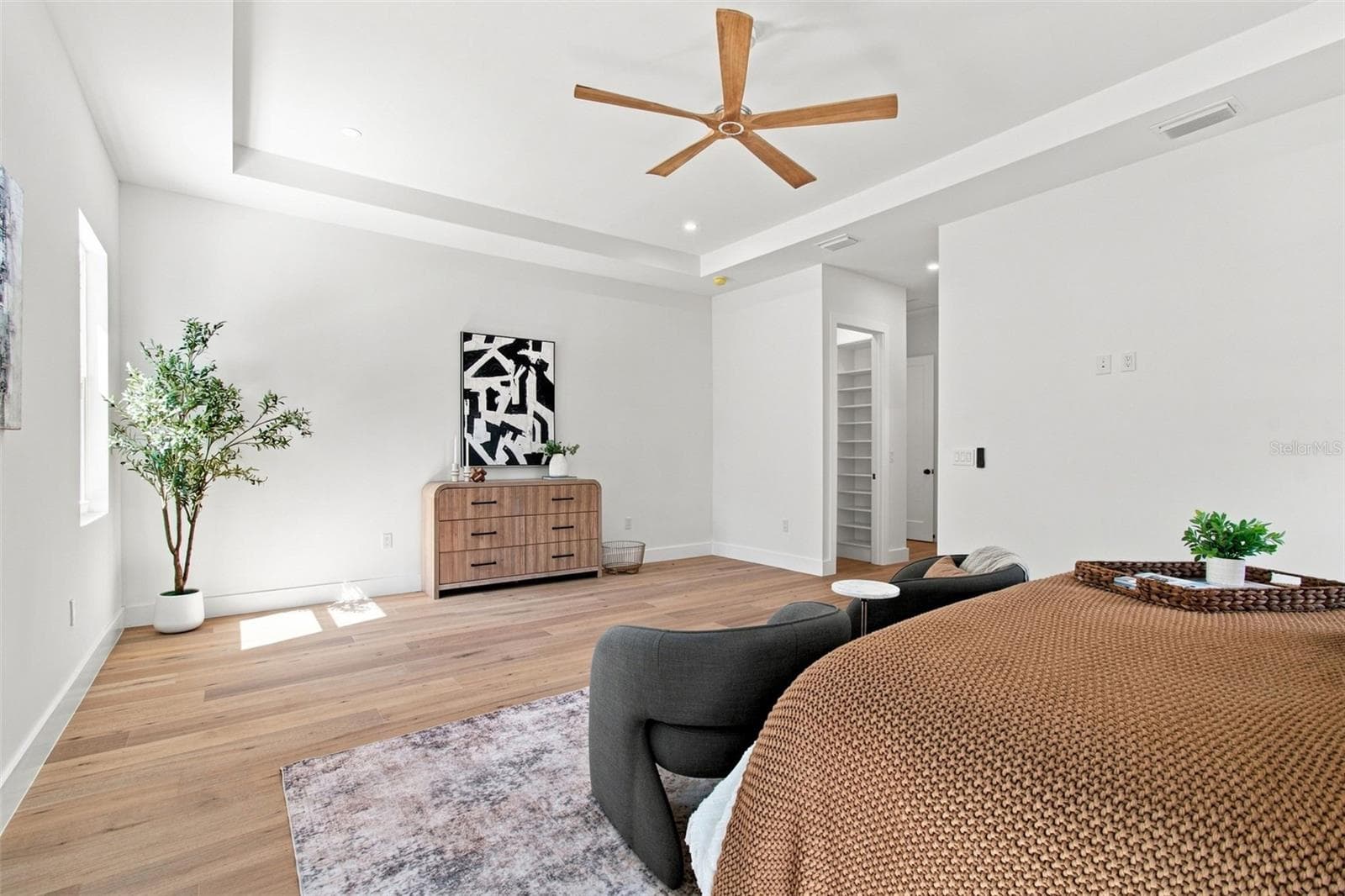 Single Family Residence at 3609 S GARDENIA AVE, TAMPA, photo 62 of 82