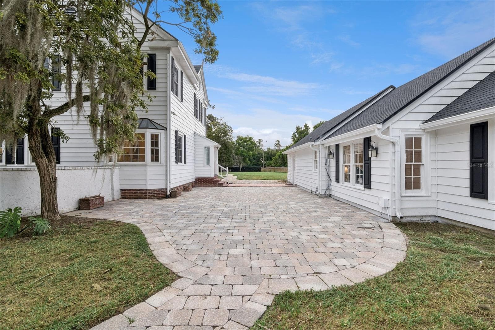 Exterior, Rear / Guest House - 5240 ALLEMAN DR, ORLANDO