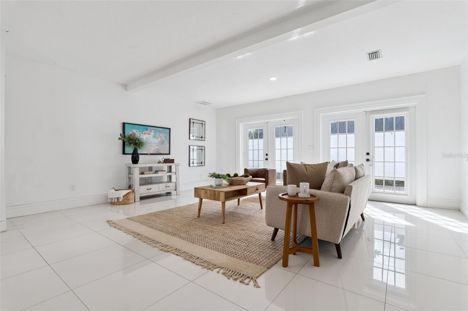 Guest House Living Room - 5240 ALLEMAN DR, ORLANDO