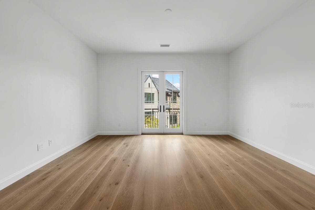 Condominium at 10300 WINTER SPARKLE CIR, GOLDEN OAK, photo 20 of 68