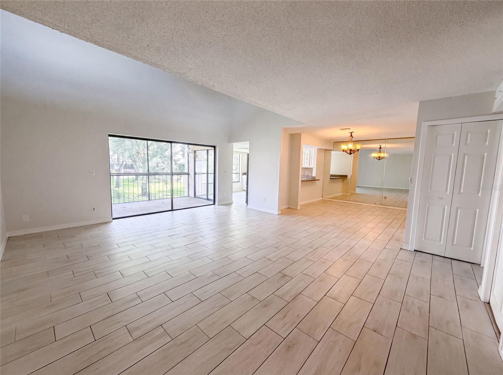 Condominium at 4747 PURITAN CIR #523, TAMPA, photo 6 of 14