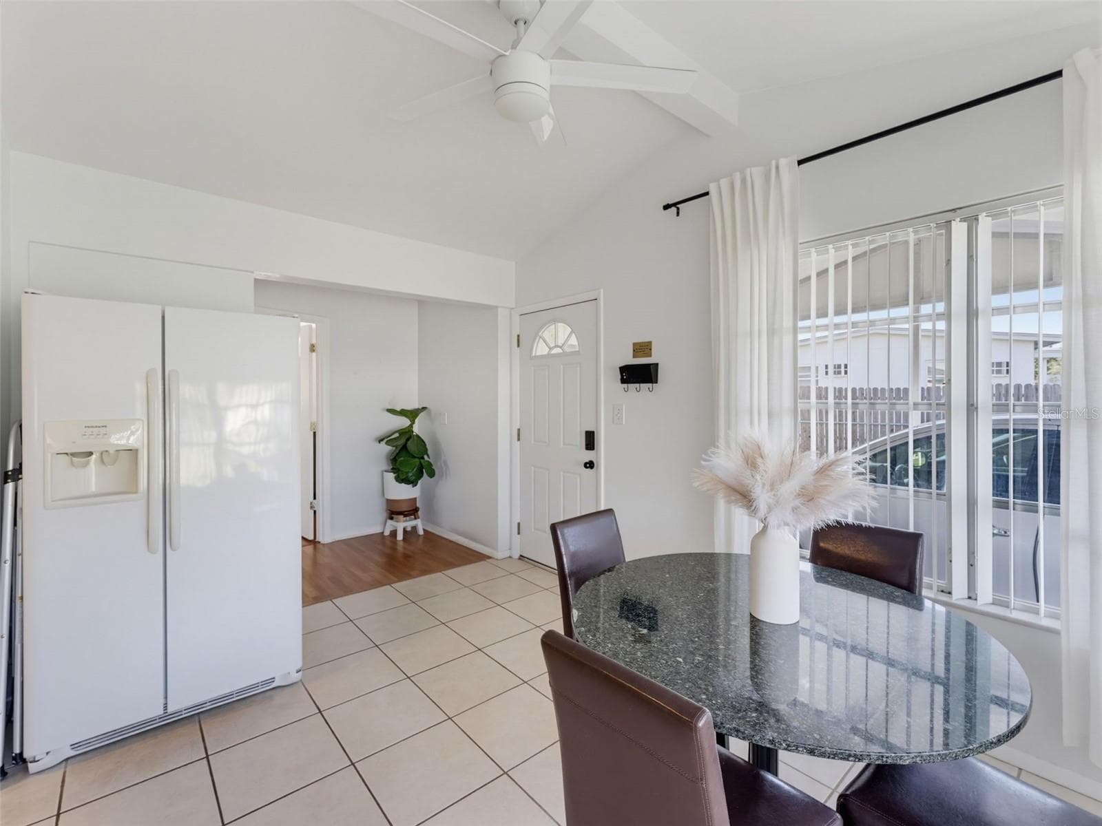 Single Family Residence at 439 BRIARWOOD LN, SPRING HILL, photo 9 of 58