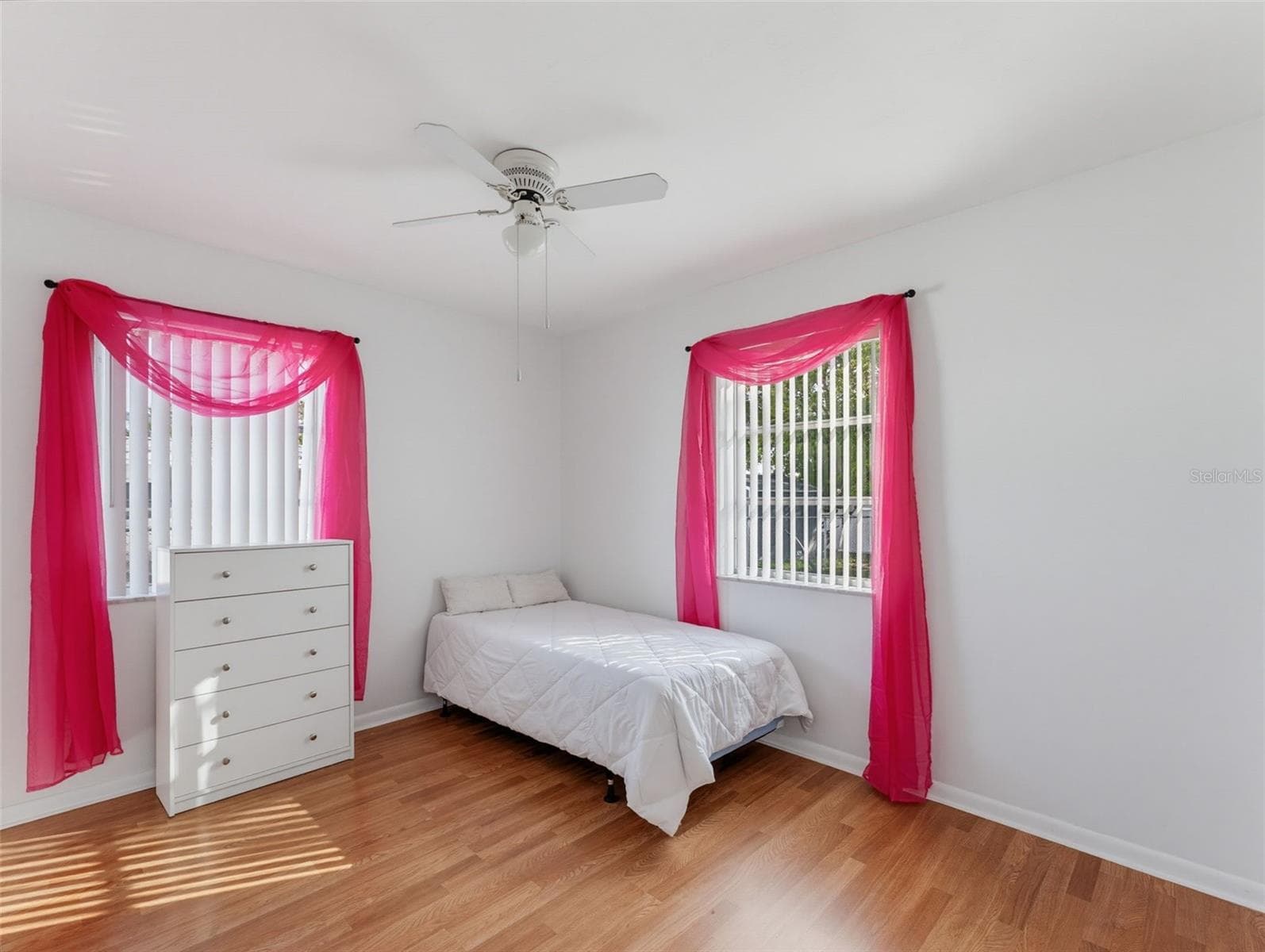 Single Family Residence at 439 BRIARWOOD LN, SPRING HILL, photo 42 of 58