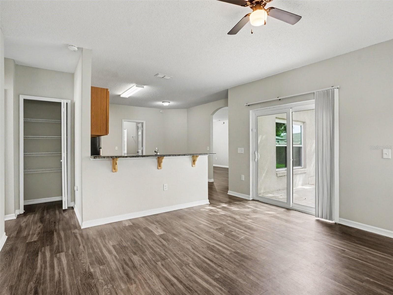 Single Family Residence at 422 COLUMBIA CT, POINCIANA, photo 8 of 23
